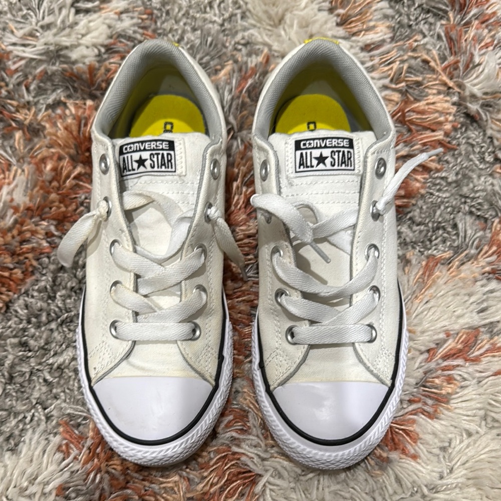 Converse White Canvas Sneakers Classic Low-Top